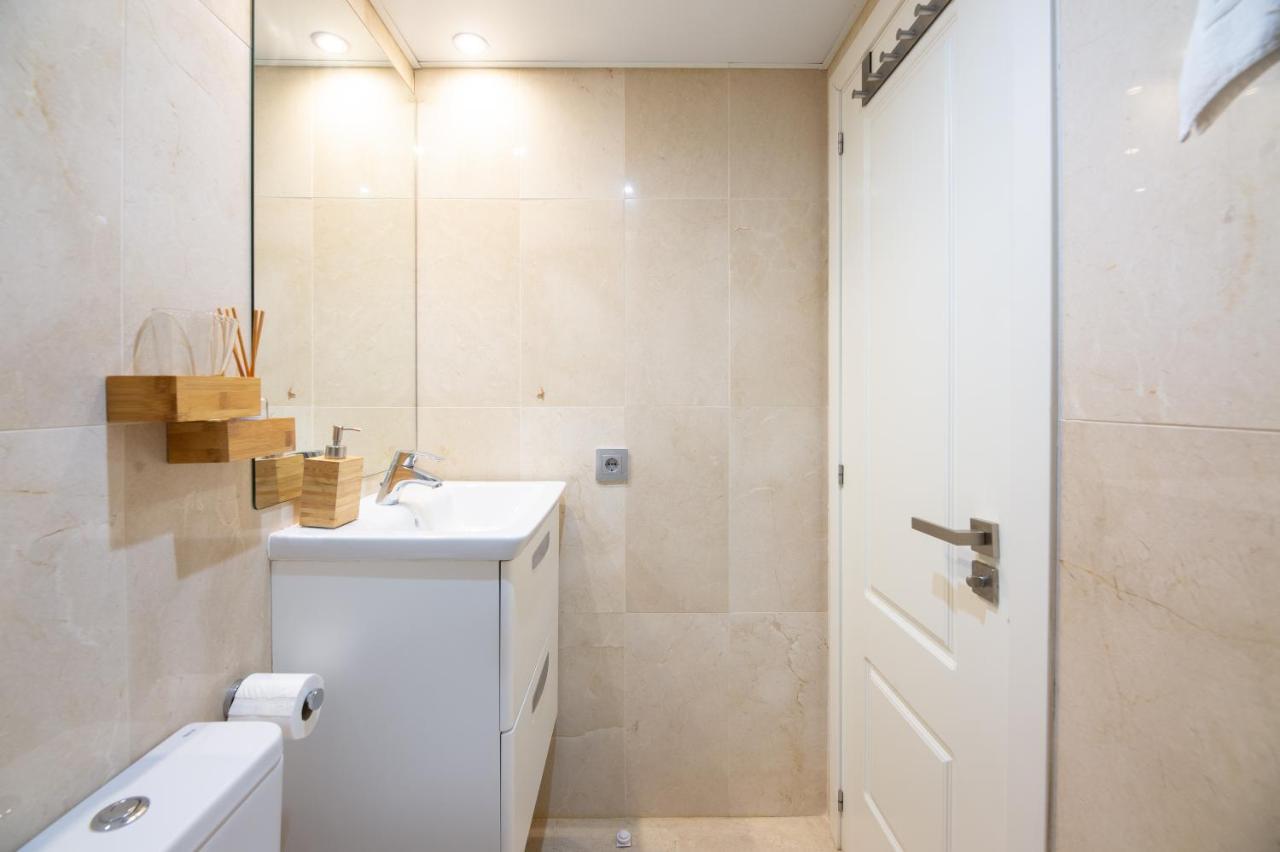 Modern Apartment Next To The Beach, Pets Friendly Benalmádena Dış mekan fotoğraf